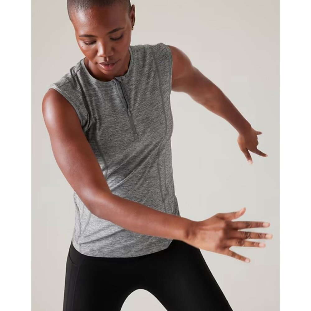 New Athleta S Pacifica Illume UPF Fitted Tank Top Heather Gray Small